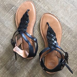 Nurture Black leather sandals